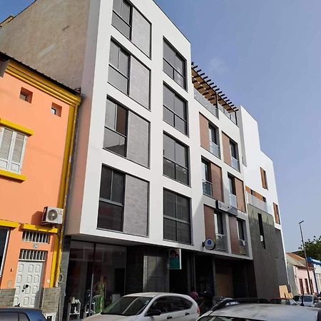 Santos House Прая Екстер'єр фото